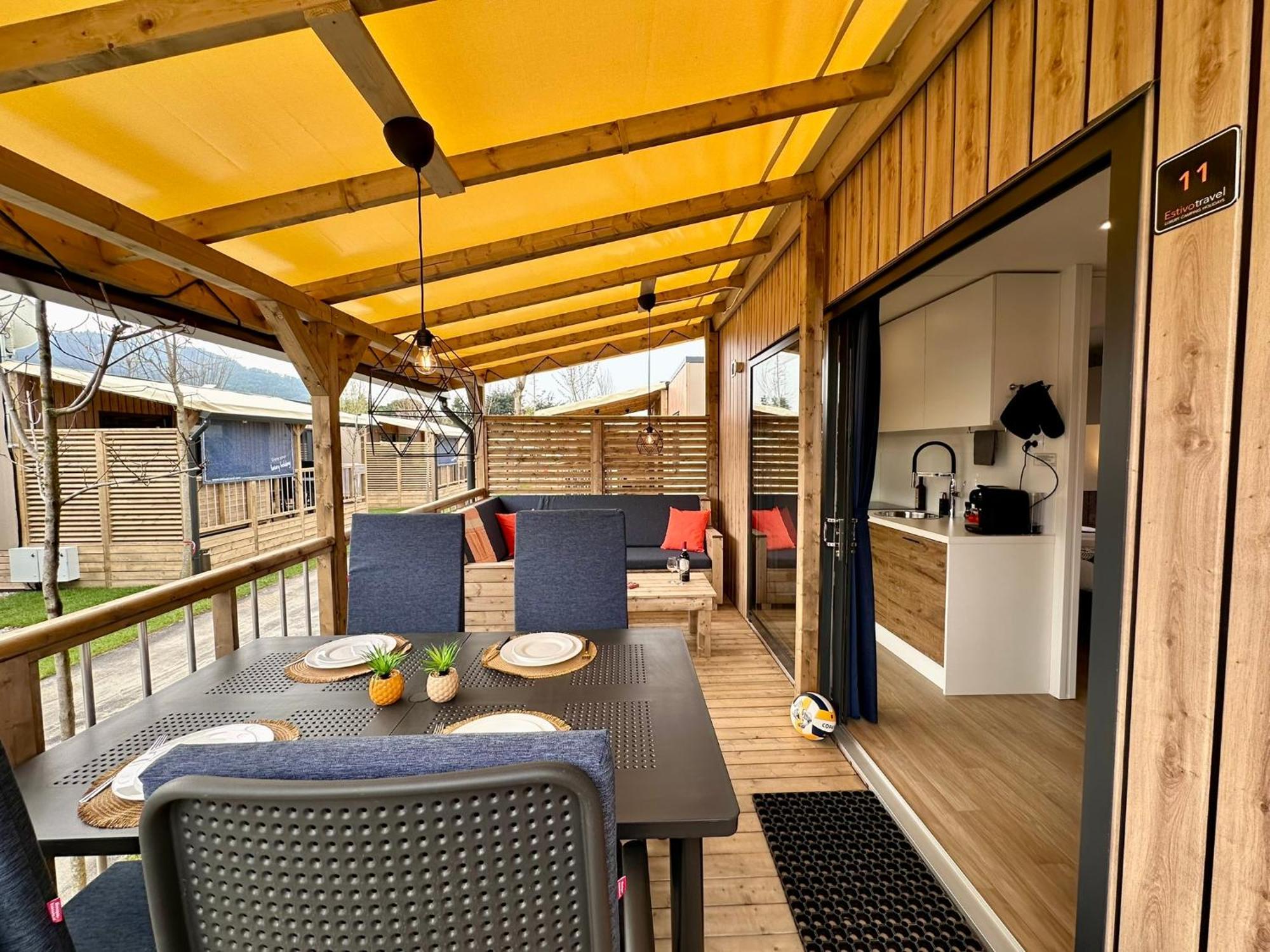 Estivo Premium Deluxe Mobile Homes On Camping Del Sole Village Iseo Eksteriør billede